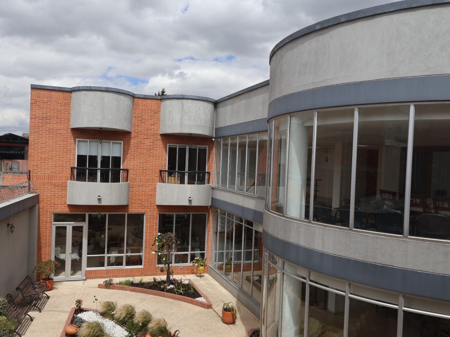 Casa hogar geriatrico o institución de salud en Villa Gladys, Bogotá
