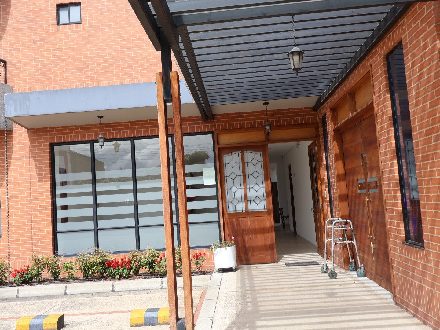 Casa hogar geriatrico o institución de salud en Villa Gladys, Bogotá