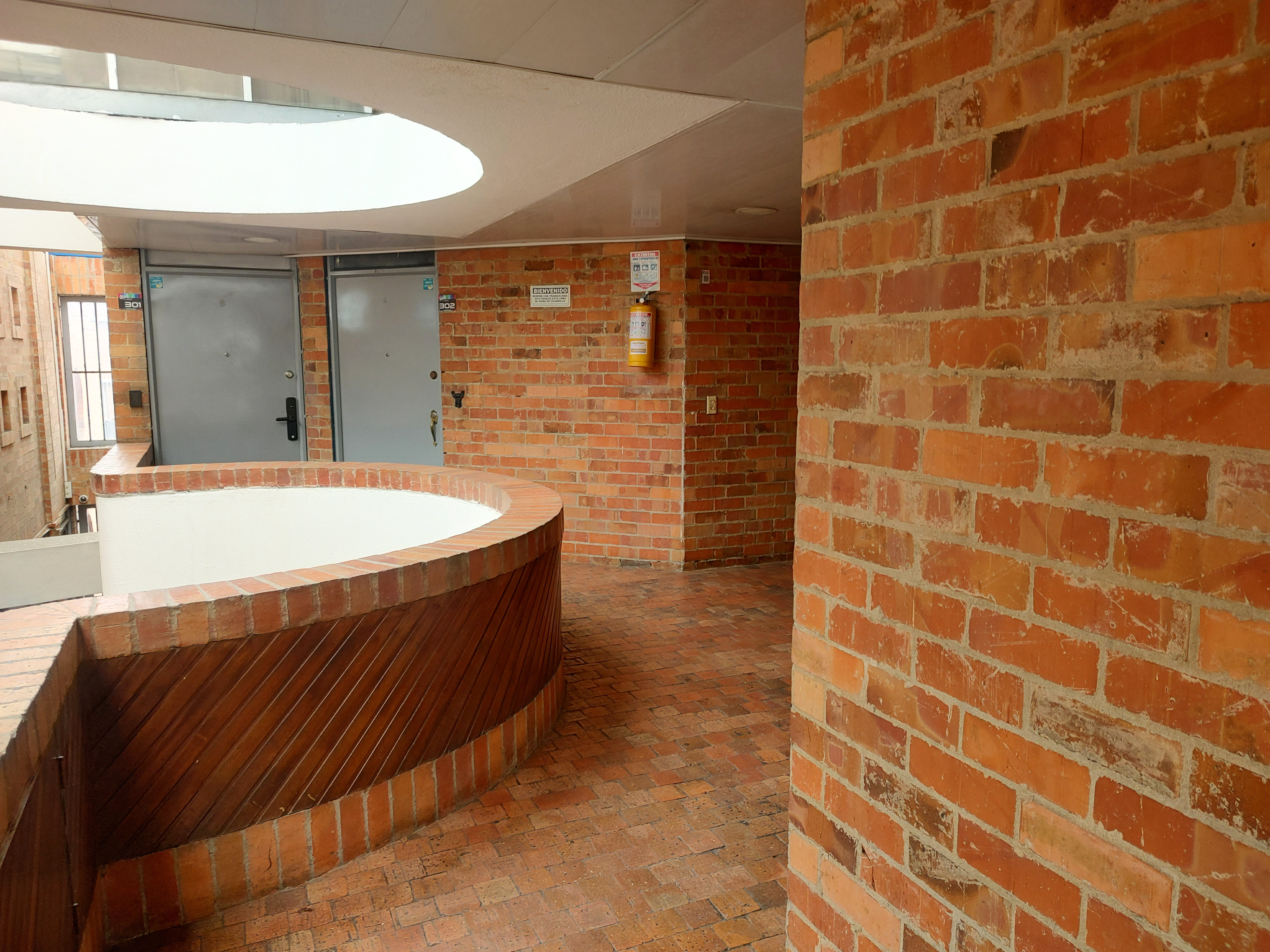 Oficina norte de Bogota Arriendo en Granada Norte, Bogotá