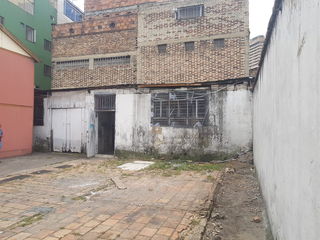 BOGOTA BARRIO CENTRO VENTA LOTE 1.500 M2 en CENTRO, Bogotá